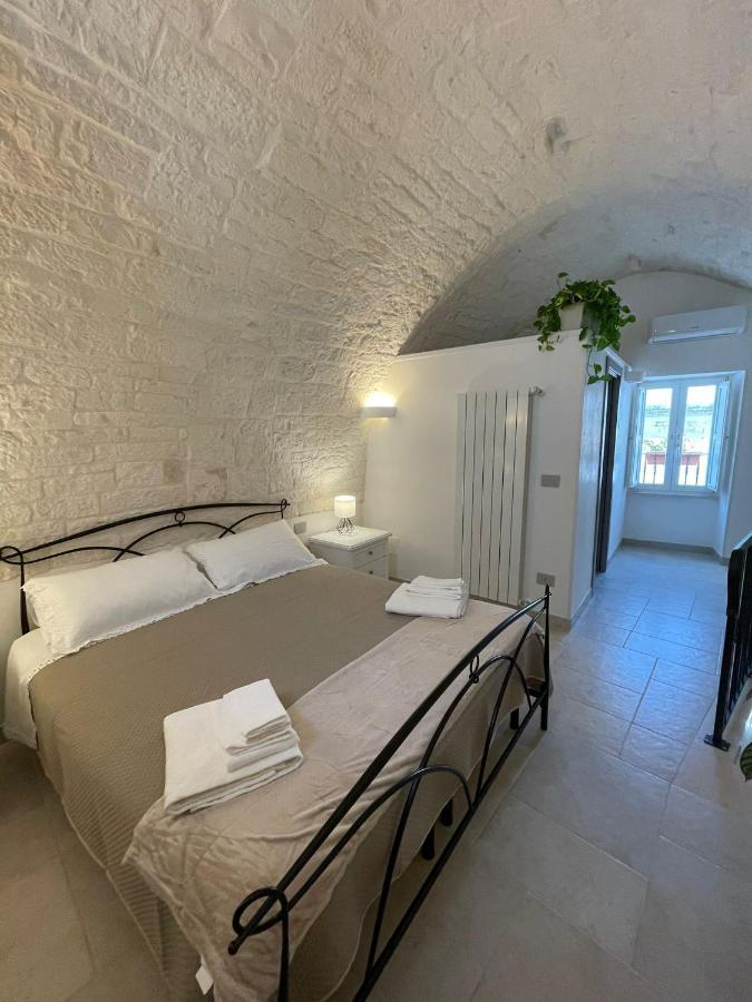 Dimora San Nicola Villa โลโกโรตอนโด ภายนอก รูปภาพ